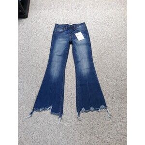 NWT 11 Special A High Rise Bootcut Shark Bite Chewed hem